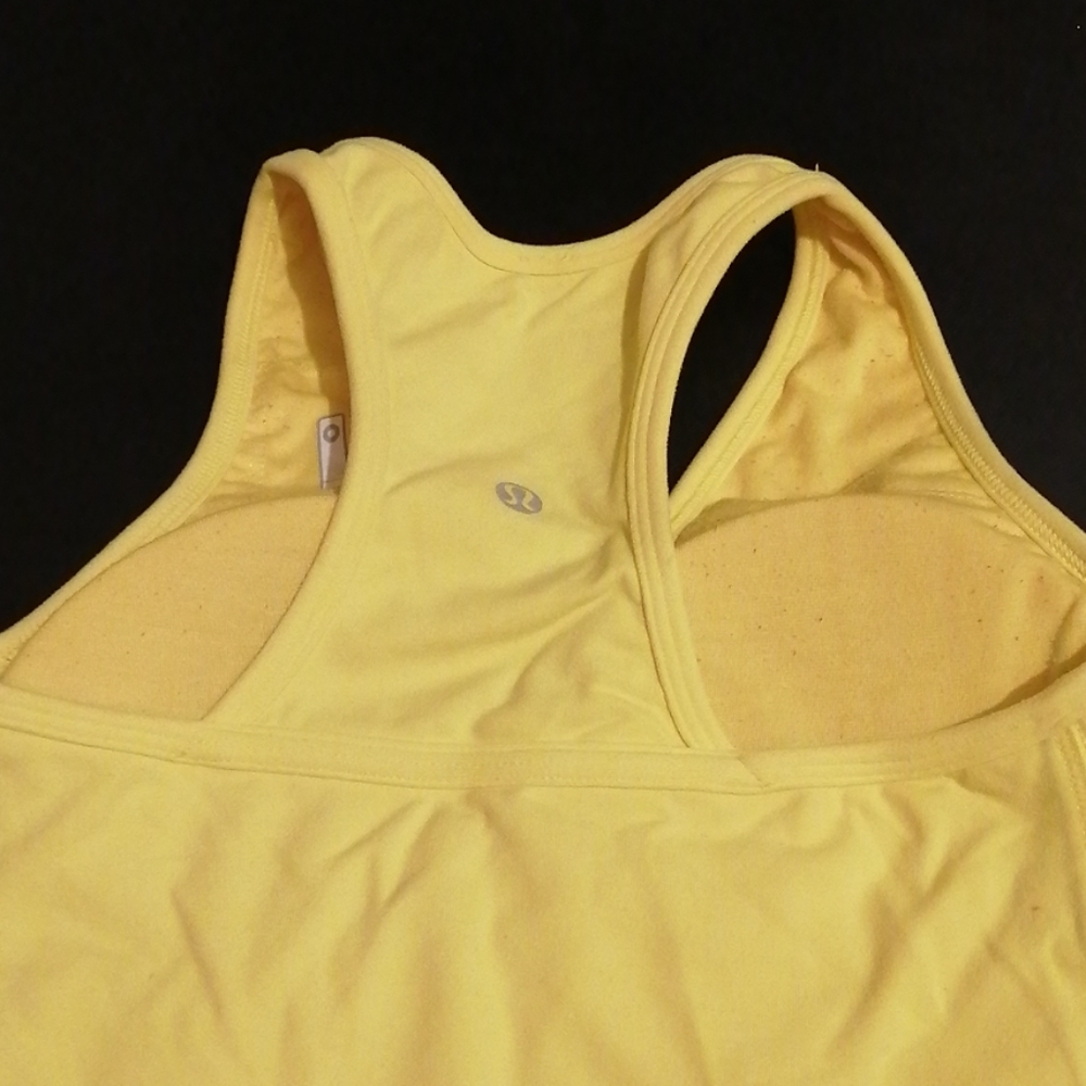 Lululemon tops - Picture 3 of 3